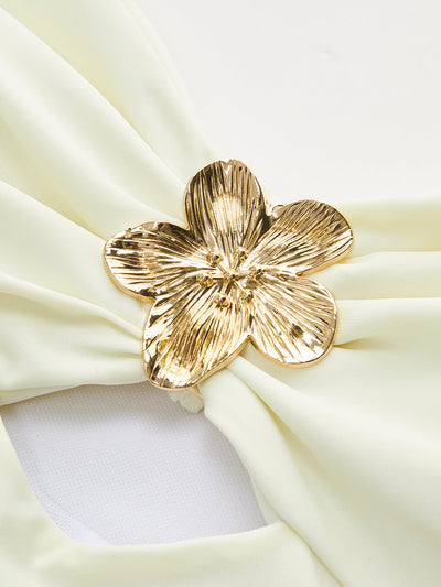 Eleganter Halterneck-Badeanzug mit Schleife