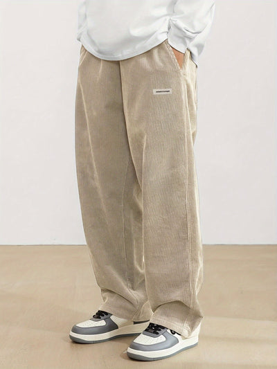 Benedikt - Herren Cordhose mit Taschen