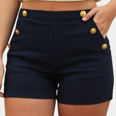 Moderne High‑Waist Shorts mit goldenen Knopf‑Akzenten – Premium Damenshorts