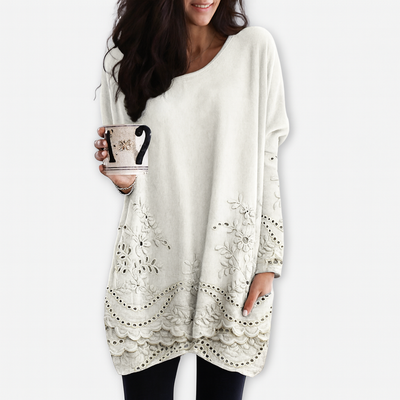 Spitzenhemd-Pullover – Feminine Eleganz mit mühelosem Tragekomfort