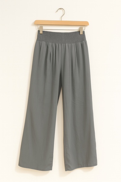 Weite Hose mit elastischem Bund