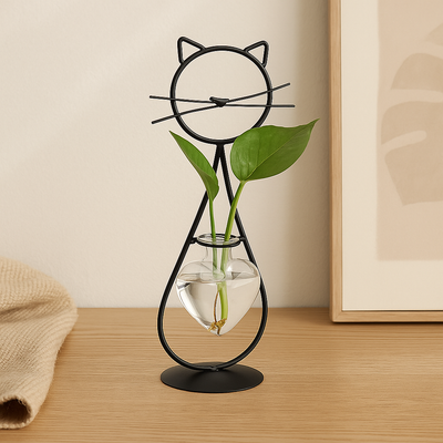 FelineBloom – Herzförmiger Glas-Pflanzkasten mit katzeninspiriertem Halter