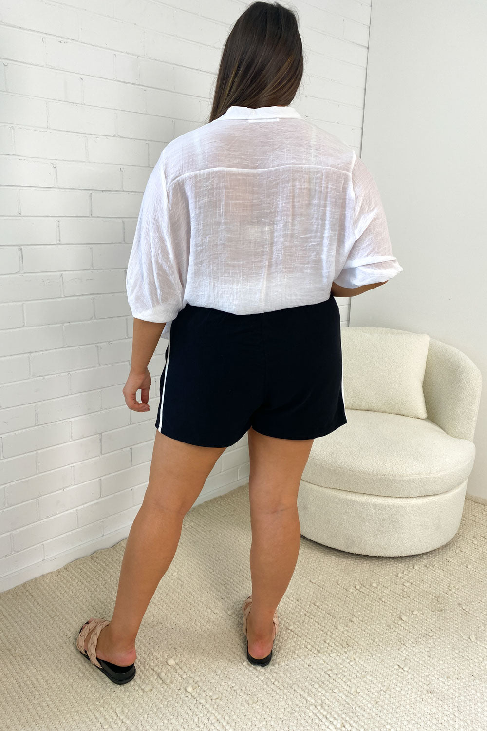 Courtney Lockere Leinen Shorts für Damen