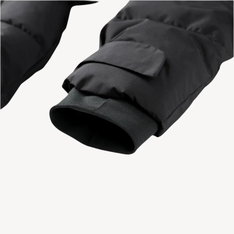 Pufferjacke mit Gürtel und Kapuze für Damen – Wasserabweisender Wintermantel mit hohem Kragen und verstellbaren Bündchen