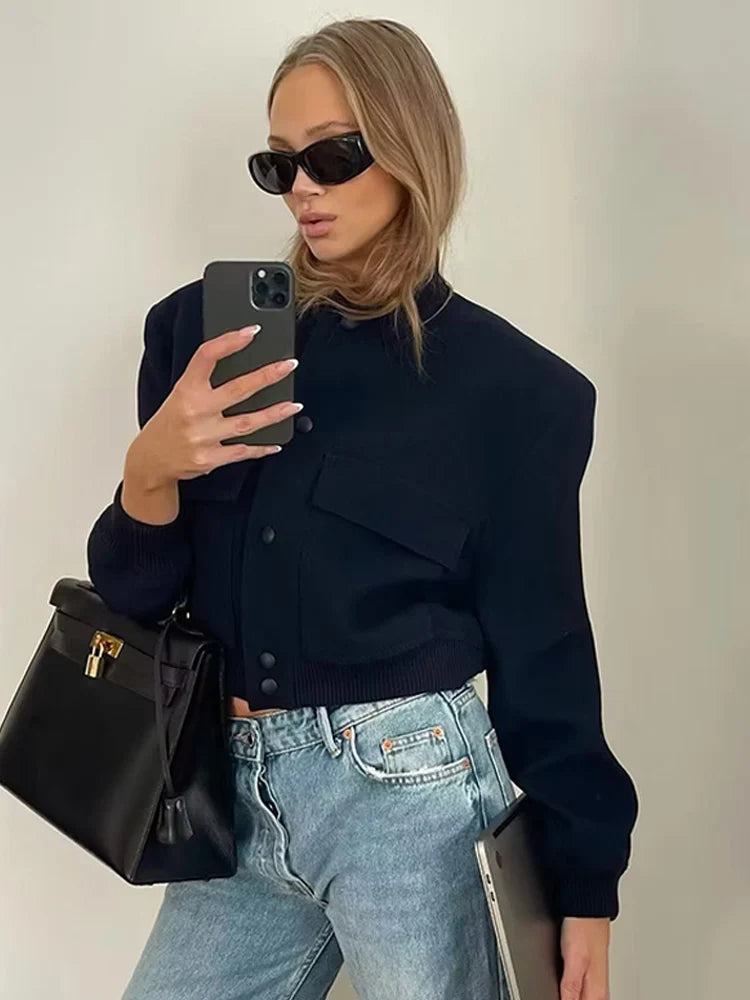 Damenjacke Bomber Stil Robustes Material für Übergangszeiten