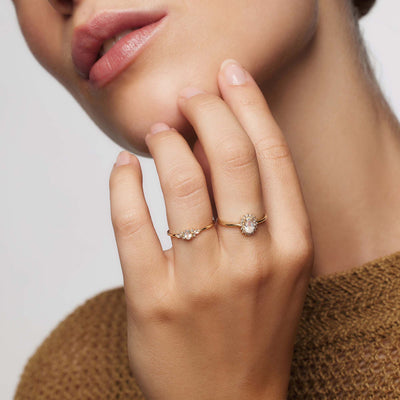 Mondstein Muse Ring | Gold