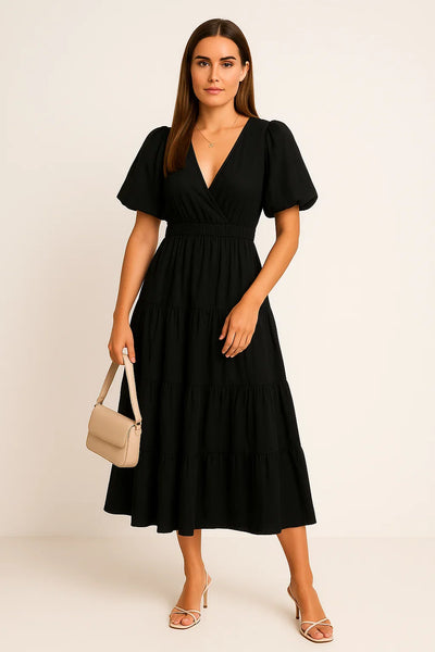 Fließendes Kleid mit Puffärmeln