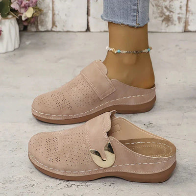 Lion - Stylish Orthopedic Clogs with Heel