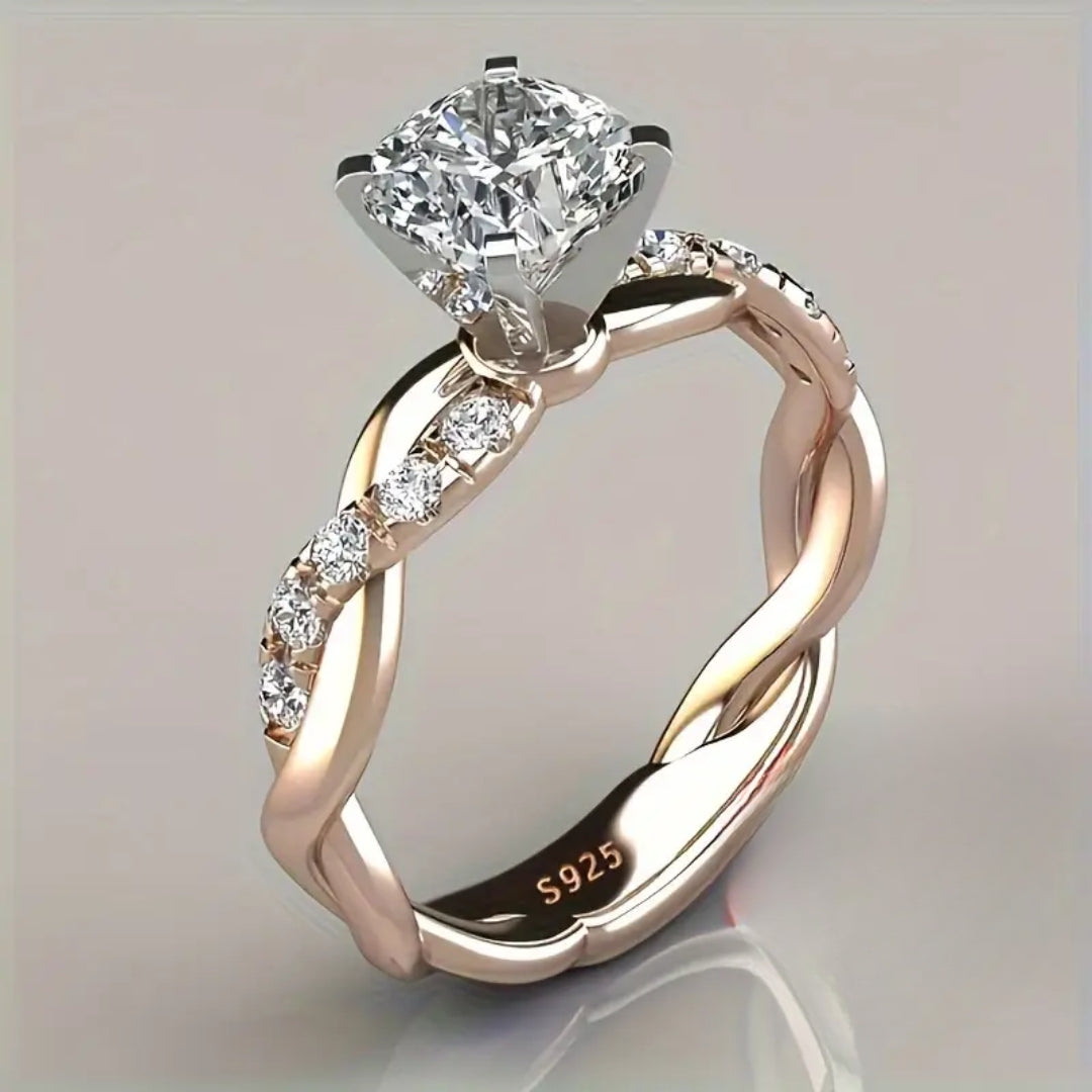 Geflochtener Ring mit Kristallen