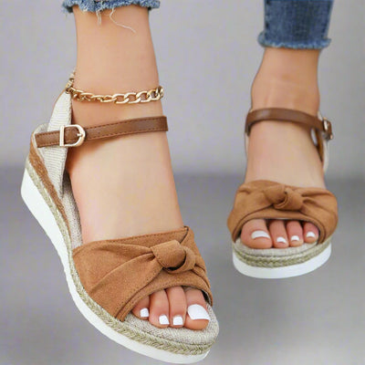 Regina | Einzigartige Sommer Sandalen