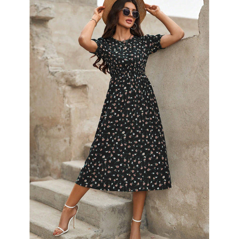 Amelia - Kleid mit Rundhalsausschnitt und Blumenmuster