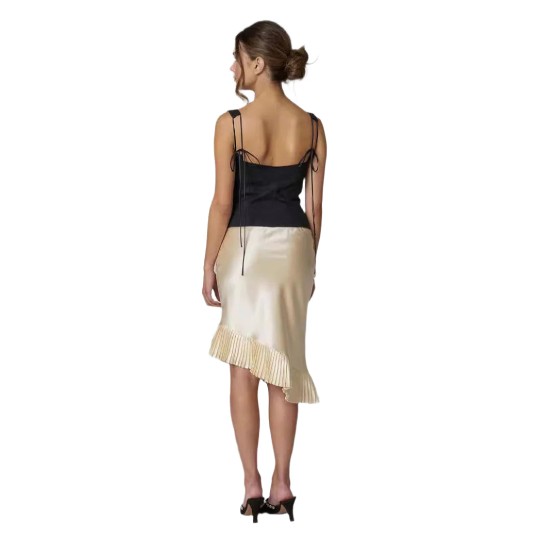 Johanne - Sofistizierte Spitztop ohne Ärmel