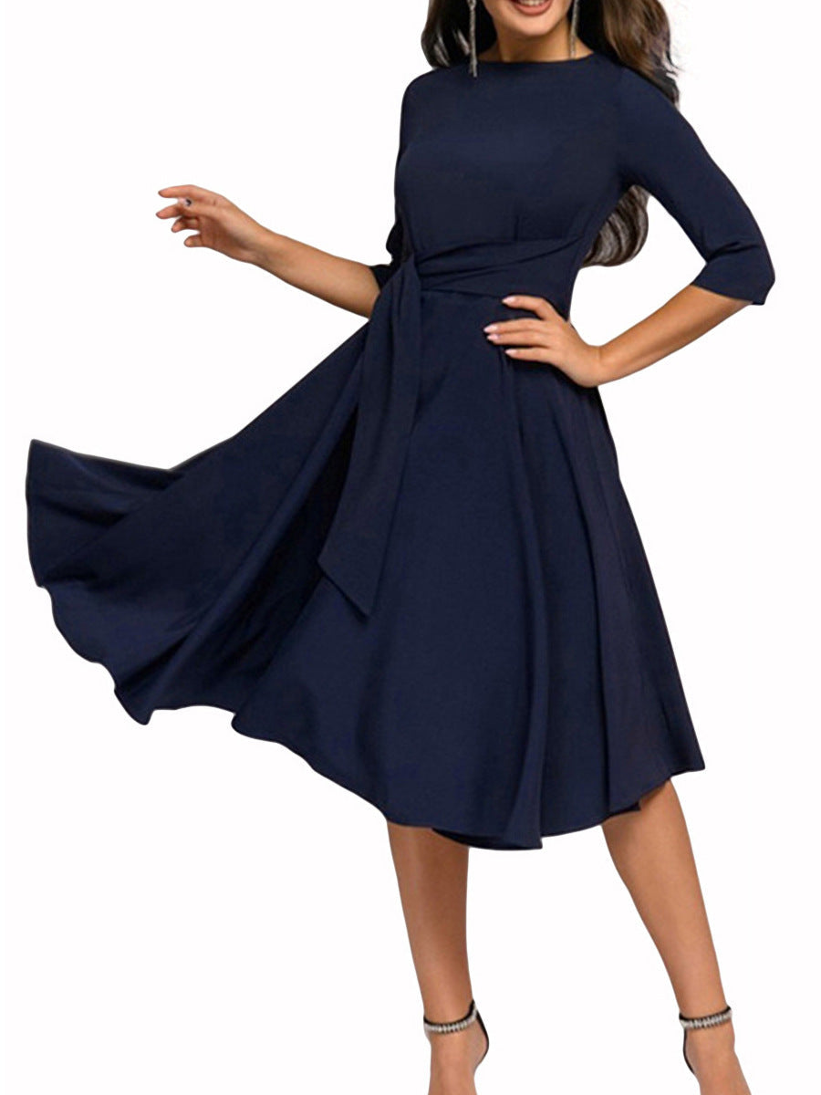 Elegantes Swing-Kleid