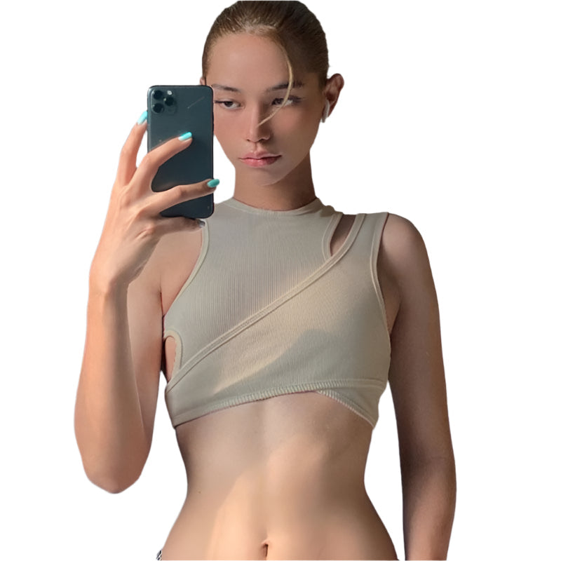 Isla - Wickeldesign und ausgeschnittene Details Crop Top