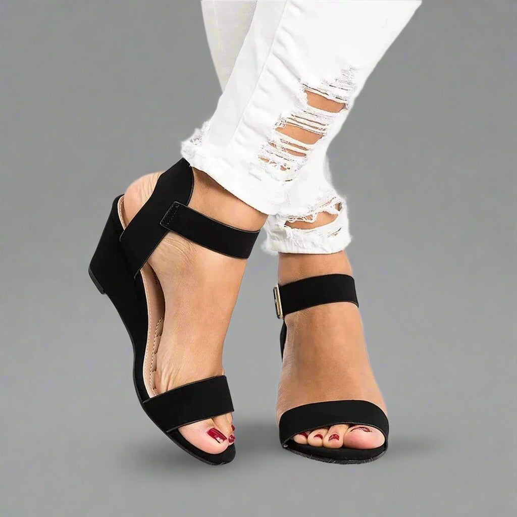 Walbira | Stilvolle Keilsandalen mit Komfort