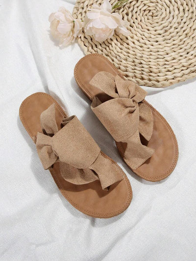 Ottilie – Damen Pantoffeln Schleife Veloursleder Zehentrenner Elegant