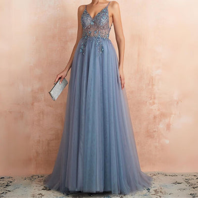 Rafaela - Theresa Tüllkleid mit Schlitz und V-Ausschnitt