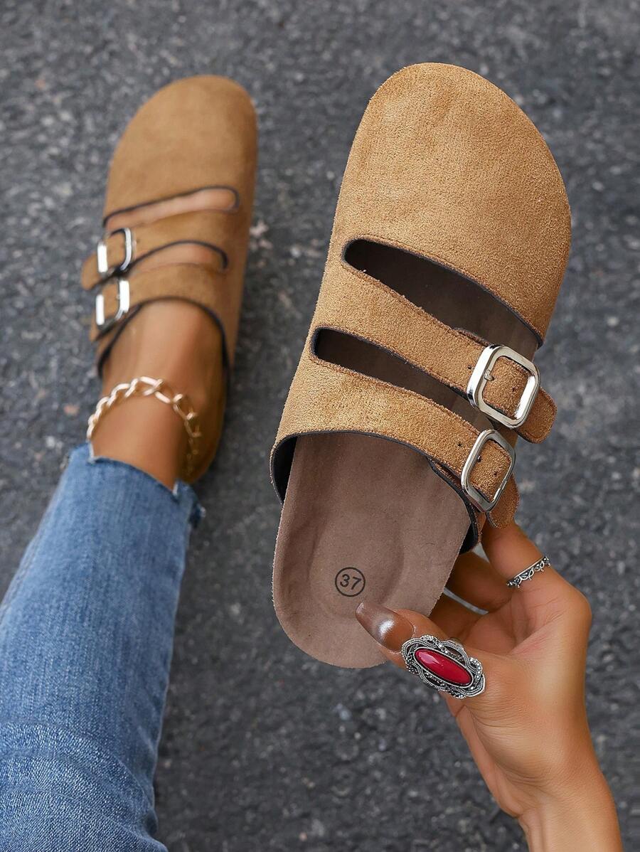 Romy – Schwarze Damen Slip-On Schuhe Mit Fransen Und Schnalle