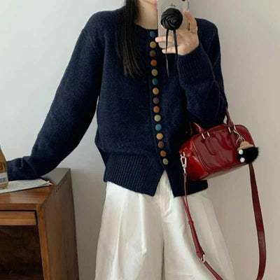 Celestine | Stylischer Knopf-Cardigan