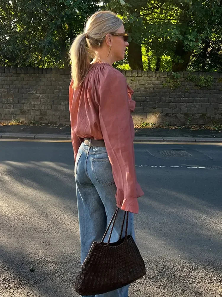 Transparente Volantbluse in Braun – Feminin, Elegant & Ausdrucksstark