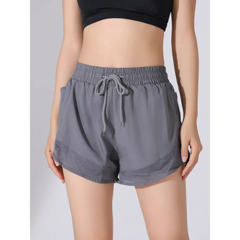 Atmungsaktiv & Schnell trocknend High-Waist Fitnessshorts Damen – Mira