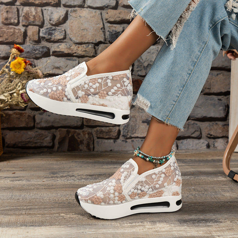 Stilvolle schuhe mit elegantem design für frauen
