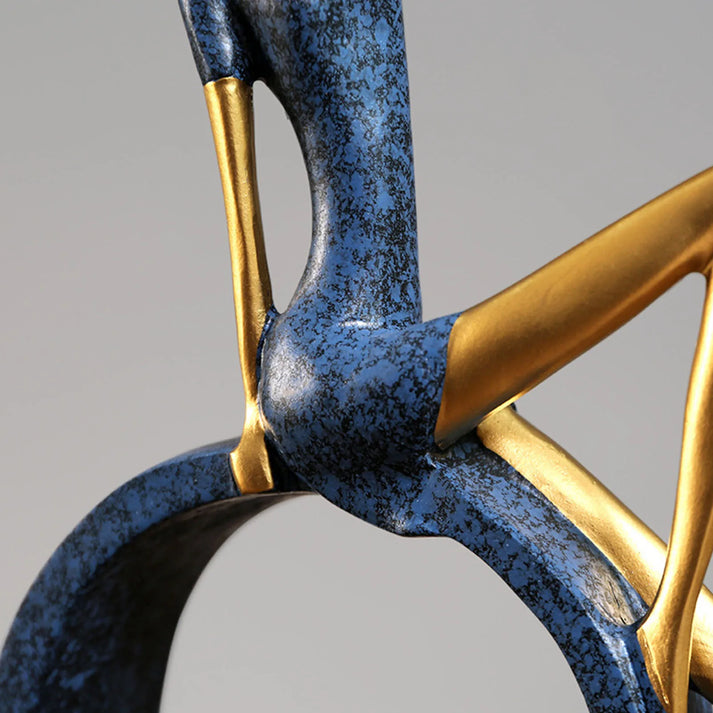 Serenovia – Elegante Skulpturen