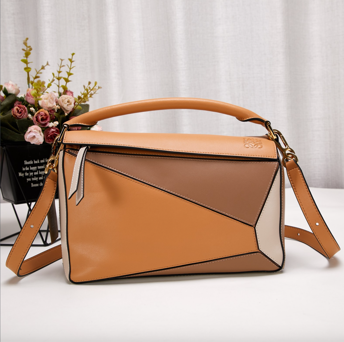 Rechteckige Strandtasche aus veganem Leder – Nachhaltig & Stilvoll