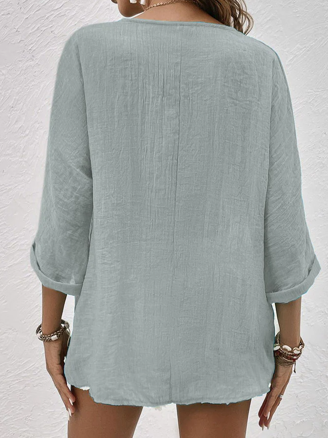 Clara - blaues leinenhemd mit v-ausschnitt