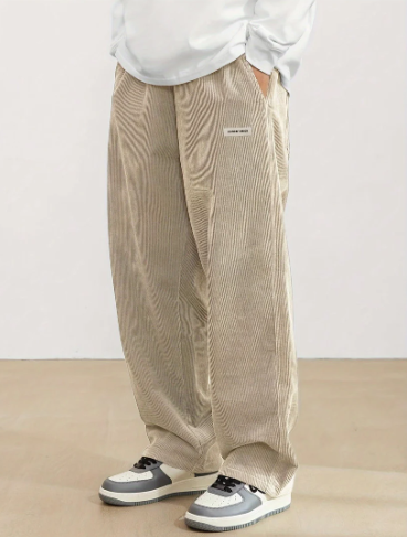 Herren cordhose mit taschen - braun