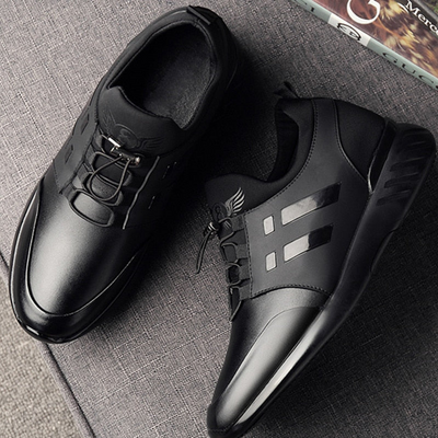 Bequemer orthopädischer premium-herrenschuh aus leder