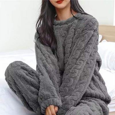 Kuscheliges fleece-pyjama-set für damen