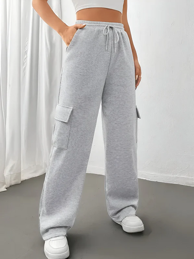 Zora | bequeme und modische jogginghose mit pattentaschen