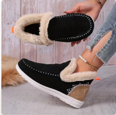 Lieselotte-tauchen-in-gemütliche-eleganz