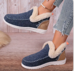 Lieselotte-tauchen-in-gemütliche-eleganz