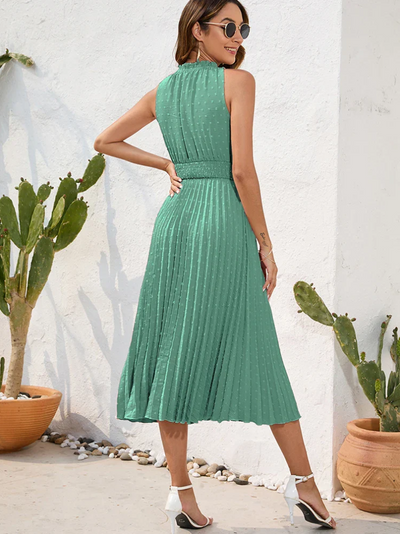 Carla – schwarzes plissiertes neckholderkleid