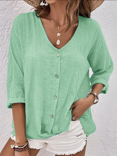 Clara - blaues leinenhemd mit v-ausschnitt