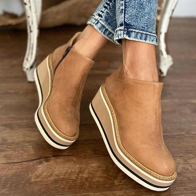 Stylische plateau-stiefeletten für frauen