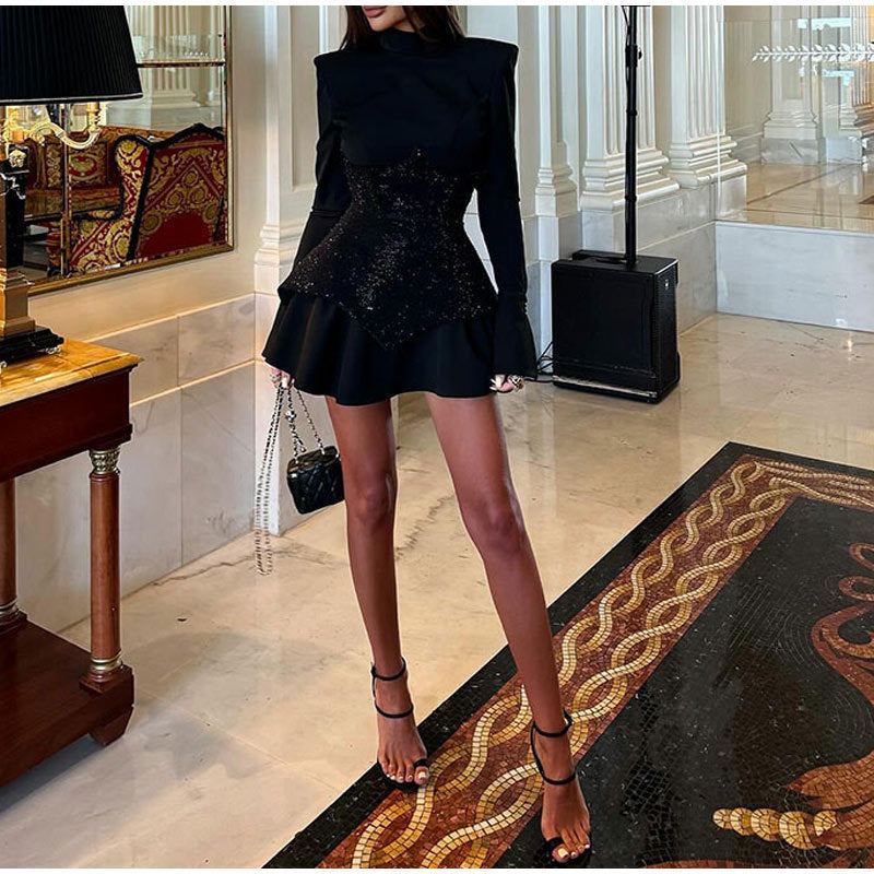 Pamela – Pailletten A-Linien Minikleid mit gepolsterten Schultern