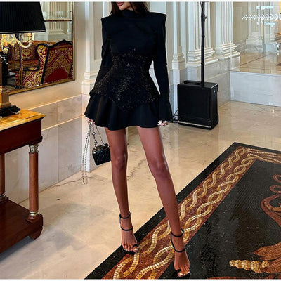 Pamela – Pailletten A-Linien Minikleid mit gepolsterten Schultern