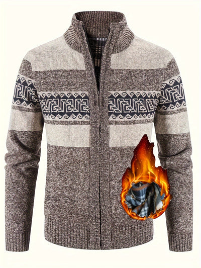 Strickpullover mit Fleecefutter und Ethnischem Wellenmuster