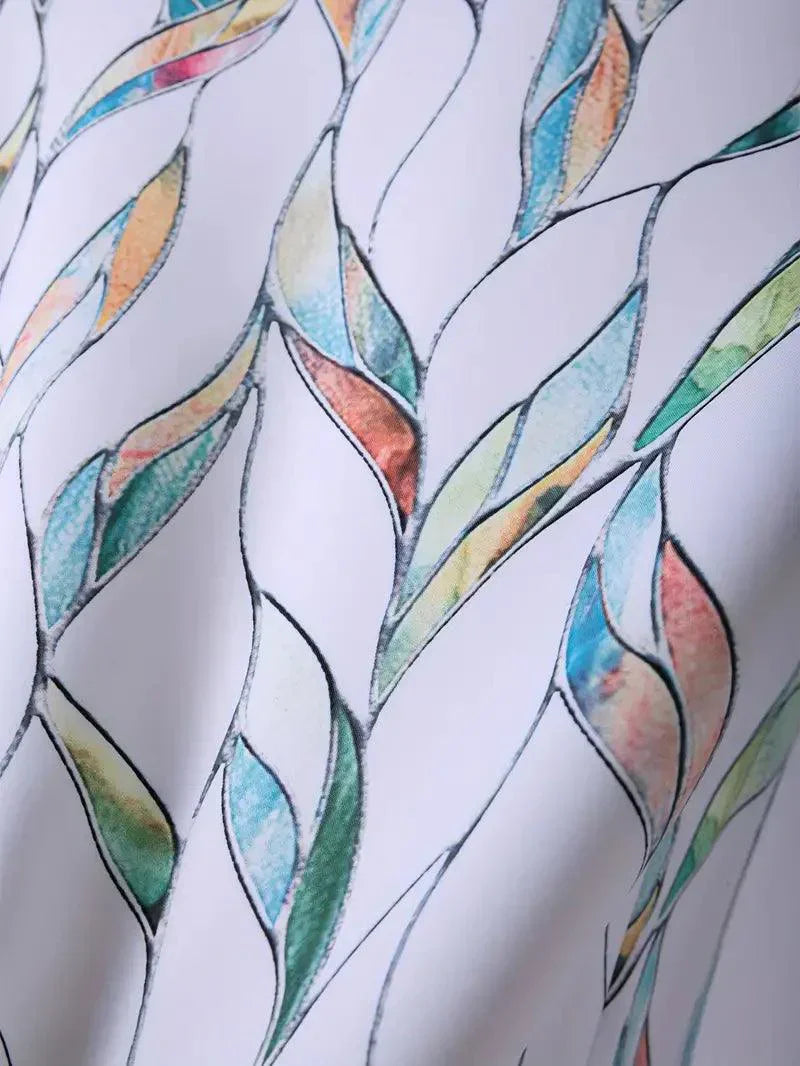 Trendige Damenbluse mit abstraktem Muster und Knopfleiste – Marlene