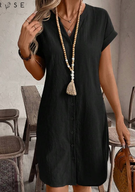 Danielle – Kleid mit Fledermausärmeln und Knopfleiste