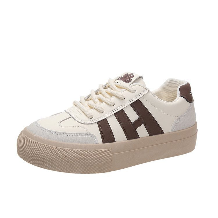 Juliet – Retro Damensportschuhe mit dicker Sohle