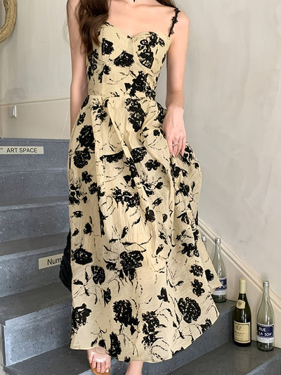 Elegantes Blumenkleid mit Spaghettiträgern – Ärmelloses, fließendes A-Linien