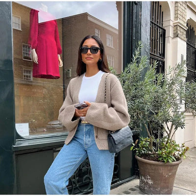 Elma | Klassische gestrickte Damenstrickjacke