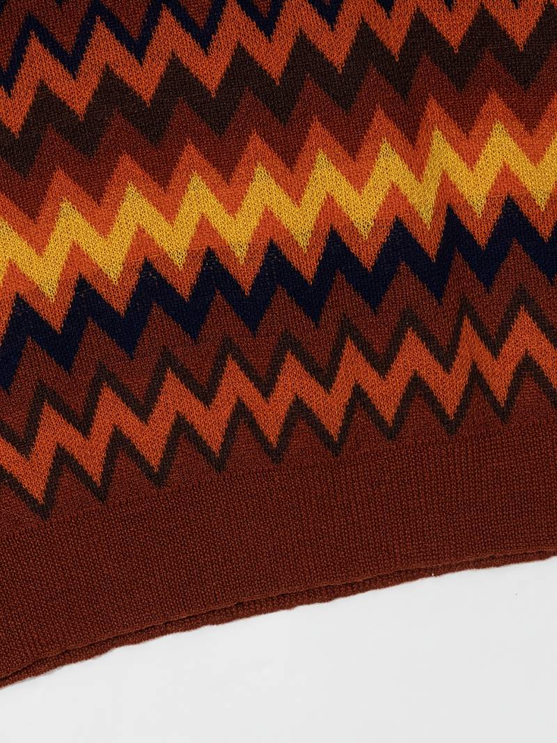 Retro-Strickpolo mit Zickzack-Muster