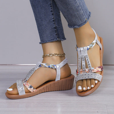 Harriet – Sommerliche Keilsandalen mit Strass und Peep-Toe