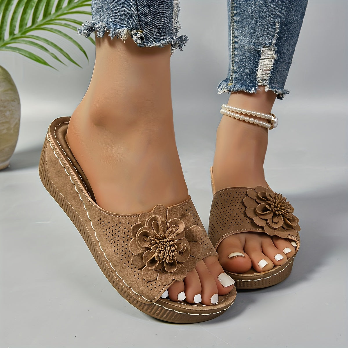 Keilabsatz Sandalen Bequeme Slip-On Schuhe mit Blumen-Deko