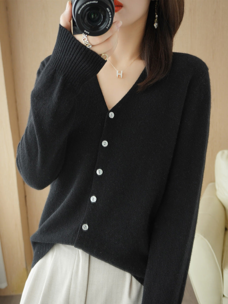 Damen Strickjacke mit V-Ausschnitt | Lässig